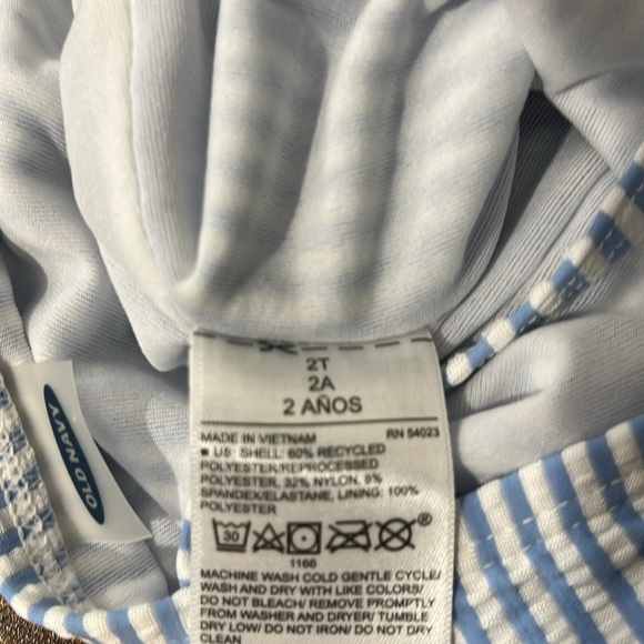 OLD NAVY Toddler 2T Ruffled Swimsuit Blue White Striped One Piece Seersucker EUC - Picture 7 of 7